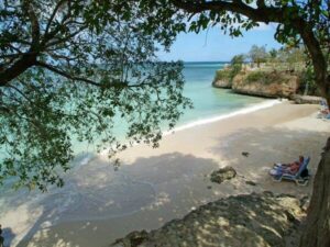 Beach of Hotel Club Atlantico in Havana